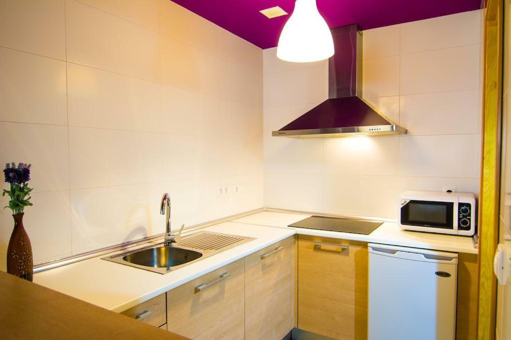 Apartamentos 16:9 Playa Suites Almería Esterno foto